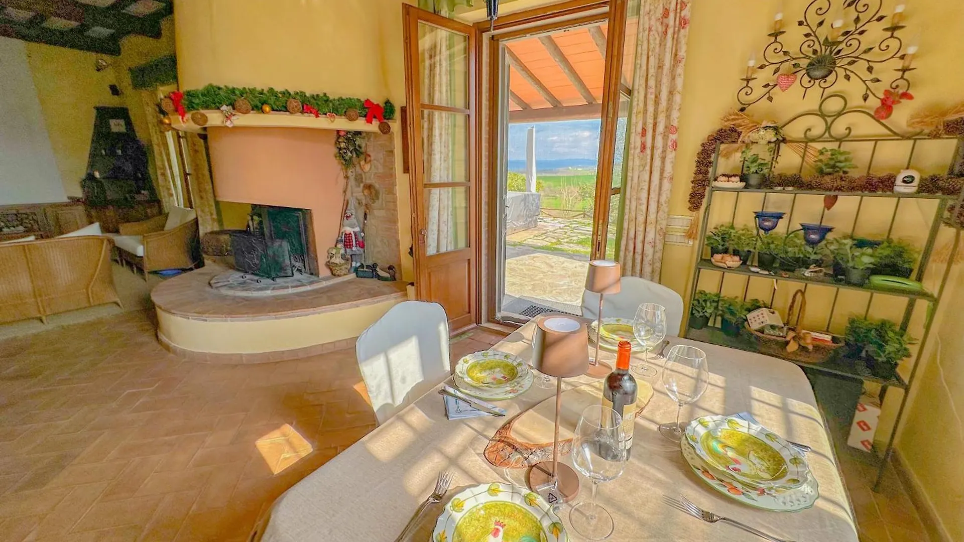 Holiday home Country Charm & Jacuzzi Villa Camporsevoli