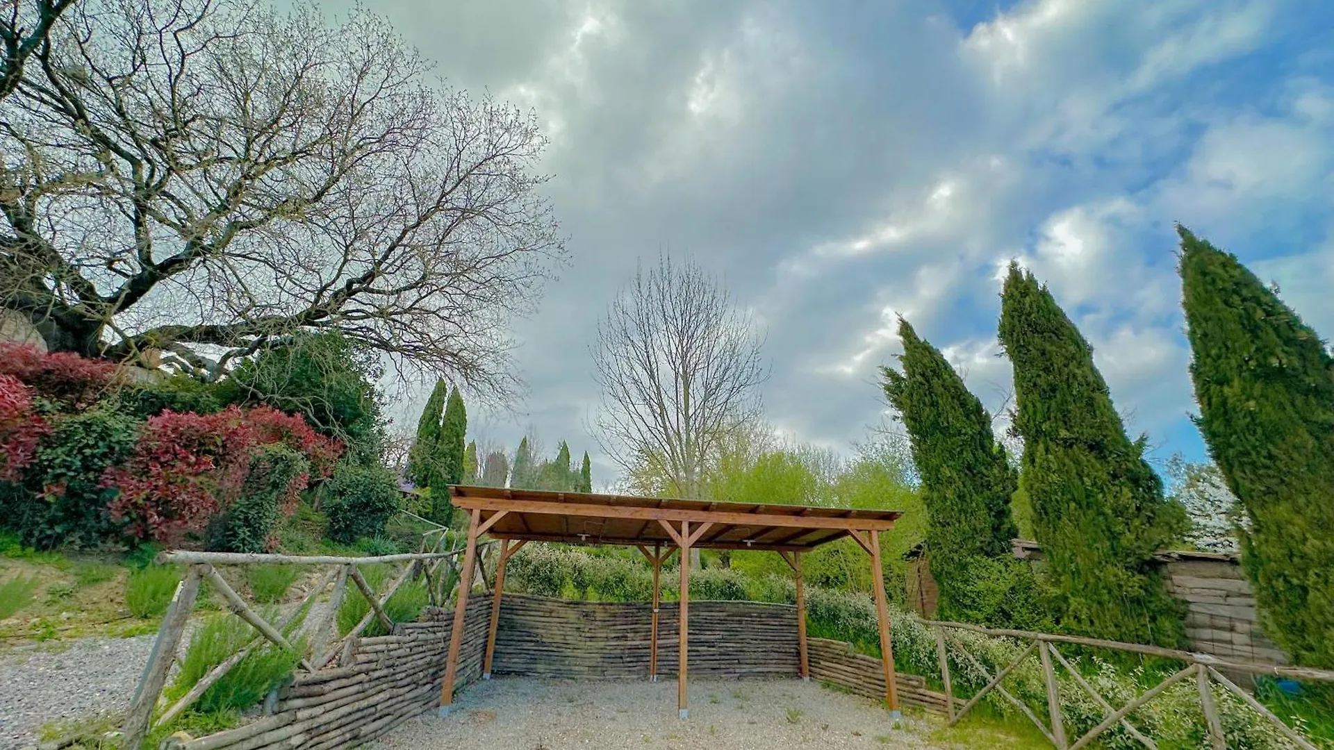 Holiday home Country Charm & Jacuzzi Villa Camporsevoli