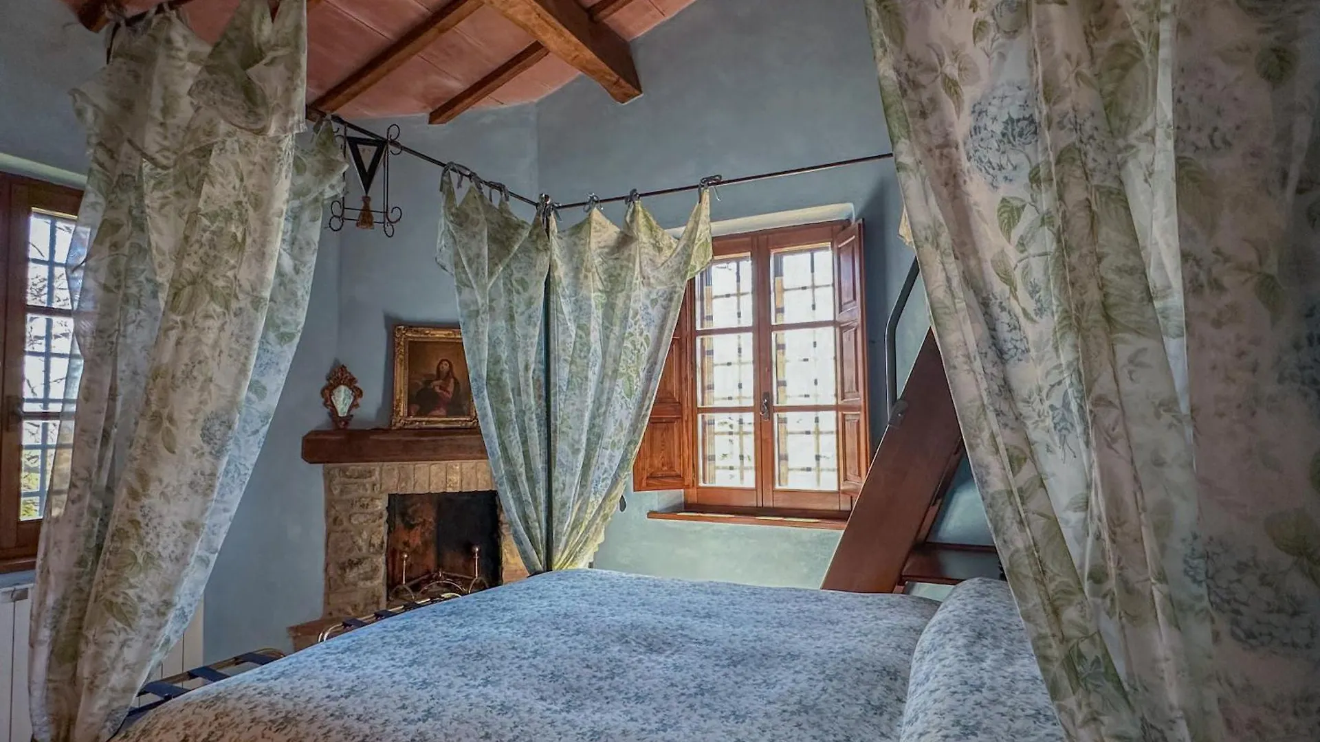 Holiday home Country Charm & Jacuzzi Villa Camporsevoli