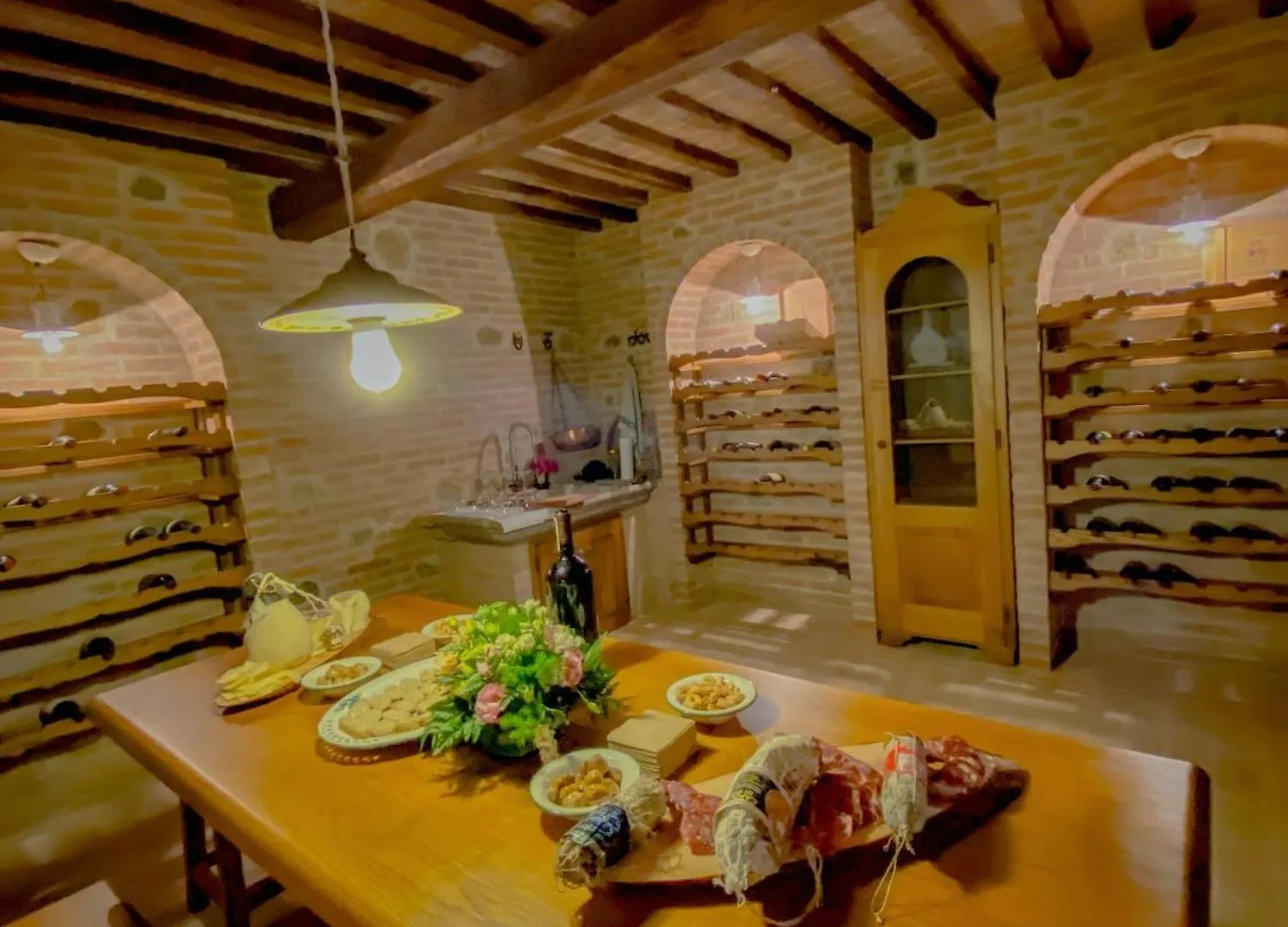 Country Charm & Jacuzzi Villa Camporsevoli 0*,  Italy